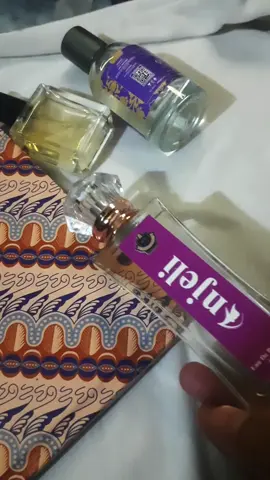 Parfum Anjeli by acil stok terbatas. #parfum #acilbintangnyaparfum 