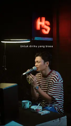 Dia ( SAMMY SIMORANGKIR) COVER Berasap-asap🌫️🌫️💨 #HSBERANIKITABEDA 