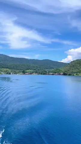 📍Matano Lake.  Jangan mati sebelum ke danau matano.  #luwutimur #danaumatano #sorowako #sulawesiselatan #lewatberanda #foryou 
