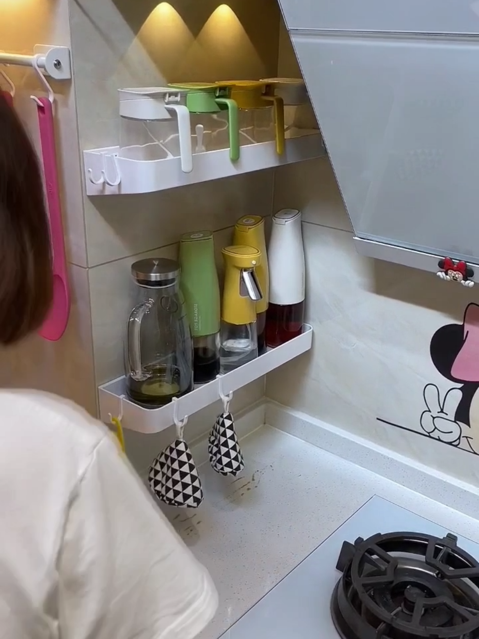 Dạng kệ dán tường thông dụng #dogiadung #giadungtienich #giadungnhabep #xuhuong #review 