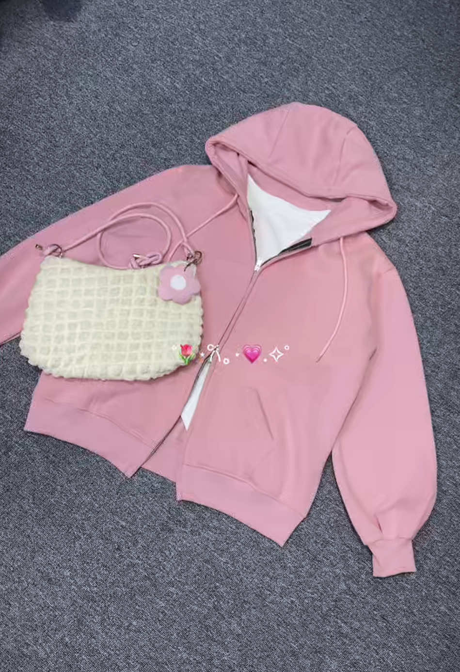 #outfitideas #hoodiemurah #doublezipper #hoodiewanita #hoodiezipper #hoodiepink #rekomendasihoodie 