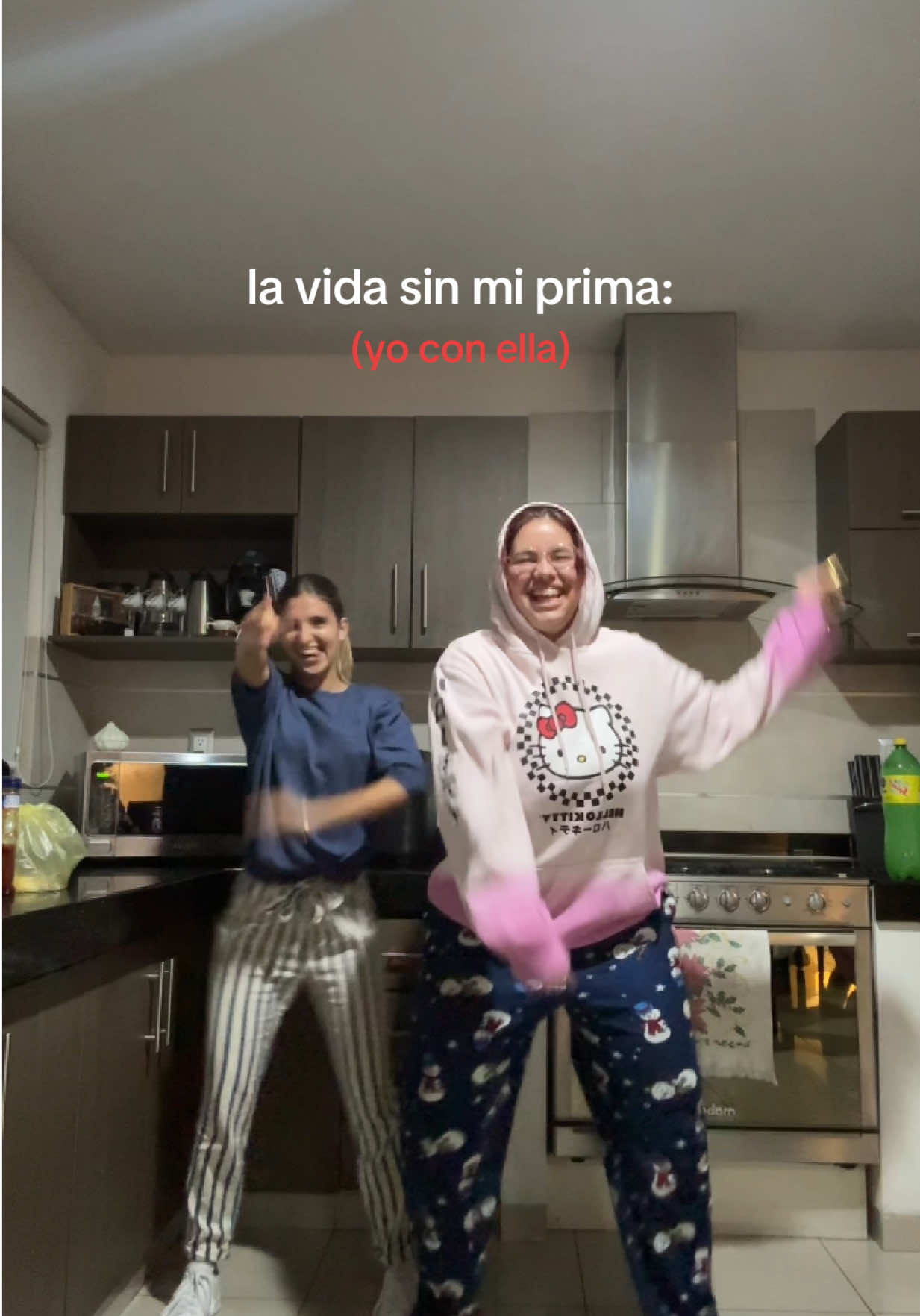 etiqueta a tu prima @Jime Magaña 😘💘 #1800 #bbno #prima #mejoramiga #lavidasinti #lavida 