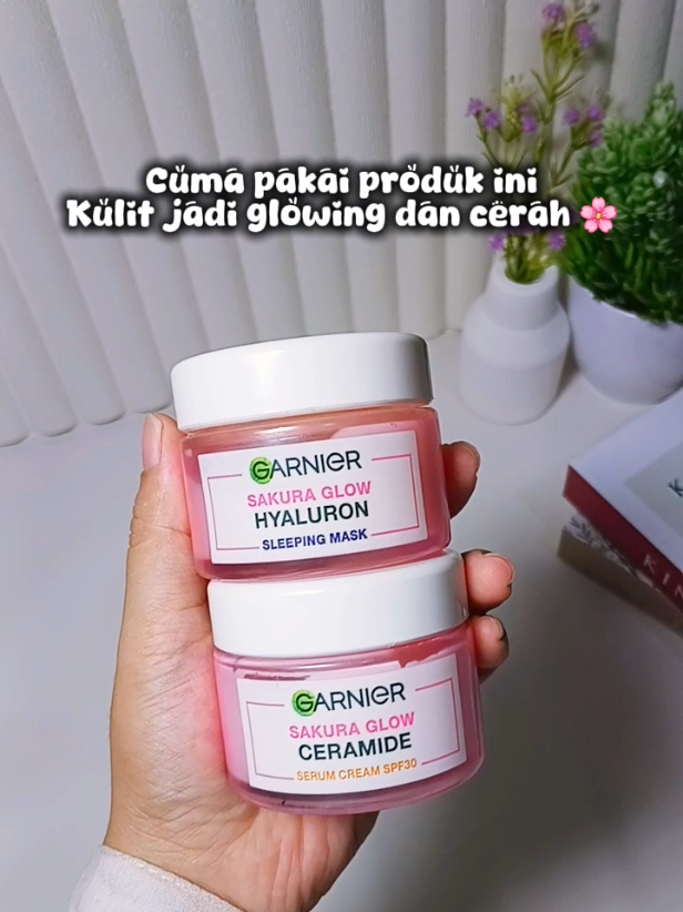 Paket combo untuk kulit glowing dan merona 🌸 #garnier #garnierindonesia #garnierfacecream #garniersakuraglow #garnierhyaluronsleepingmask #ceramideserum #xyzbca #4u #masukberandafyp #fyppppppppppppppppppppppp 