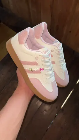 #sneakers 