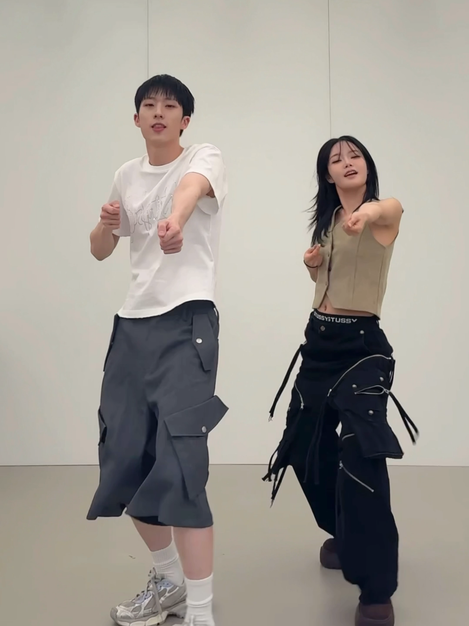 Call me pretty #Pookie 💞 #P1Harmony #지웅 선배님과 함께한 #Pookie_Challenge (Boy Group ver.) @p1harmony #FIFTYFIFTY #피프티피프티 #KEENA #키나 #피원하모니 #JIUNG #푸키챌린지