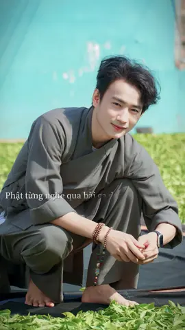 “Không có ai hoàn toàn hoàn hảo, tất cả chúng ta đều có những khuyết điểm riêng. Nhưng đó không phải là điều gì quá quan trọng. Quan trọng nhất vẫn là cách chúng ta lựa chọn cuộc sống của riêng mình. Đôi khi chỉ cần là phù hợp thôi cũng đủ để được xem như là một cuộc đời hoàn hảo.” #phatphapnhiemmau #phamtien #fyp #viral #vechuaquantheamnha 