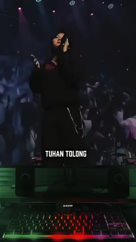 TUHAN TOLONG jaga dirinya disana #galau #sadsong #foryou #lukastory🥀 