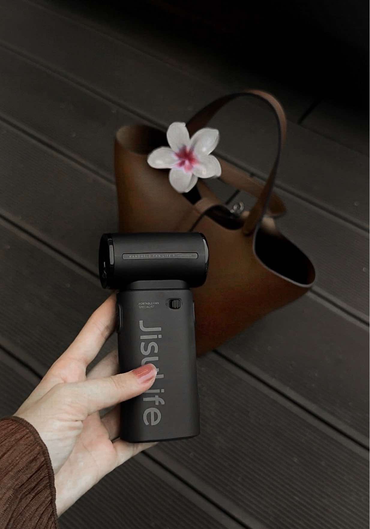 Jisulife portable fan always the best 🫶🏻                            #kipasanginportable #miniportablefan #jisulifeminifan #kipasmini  #kipasminiportable  