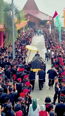 AL FATIHA UNTUK GURU BESAR IKSPI KERA SAKTI BAPAK H REDEN TOTONG KIEMDARTO 🤲🤲 #iks #ikspi #ikspikerasakti_indonesia #ikspi_kerasakti1980 #ikspusatmadiun #iksnusantara #iksrantau #fyp #fypage #fyppppppppppppppppppppppp 