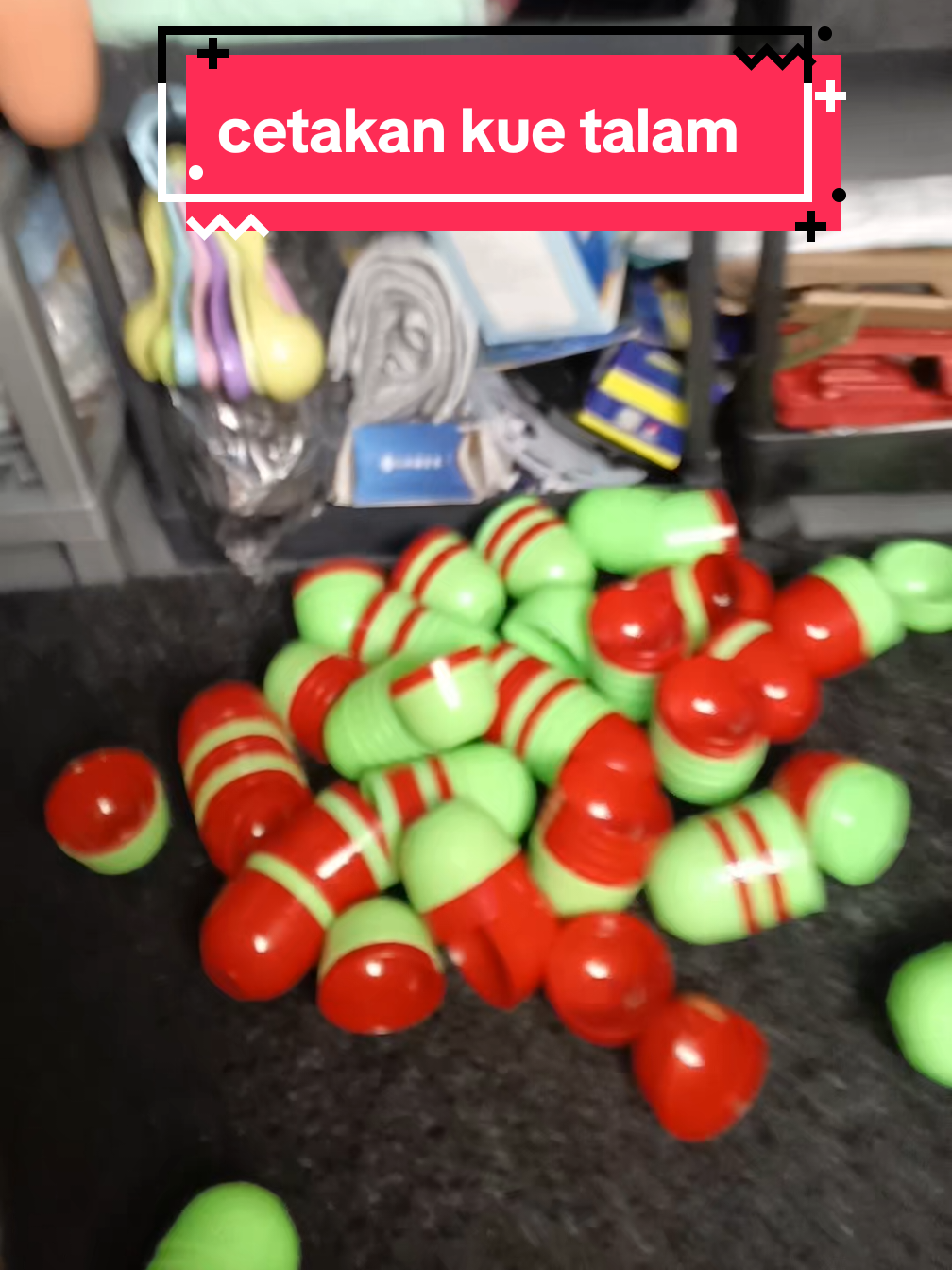 cetakan kue talam 36biji cuma 10 ribuan saja lagi promo ambyar #bahantebak #cetakankuetalam #cetakanserbaguna #cetakan #peralatandapur #multifungsi 