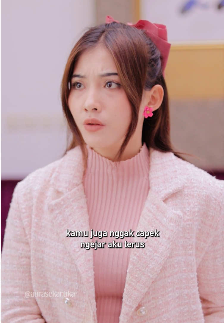 Bosku, brondongku. @Suneeday Creative  #SerialTikTok #TikTokTainment #TikTokSeries #TikTokSeriesFuture #drama #aurasekartika #suneedaycreative #dramatiktok #viraltiktok #kehidupan #anak #sekolah #cinta #karyawan #kantor #bos #pacar 
