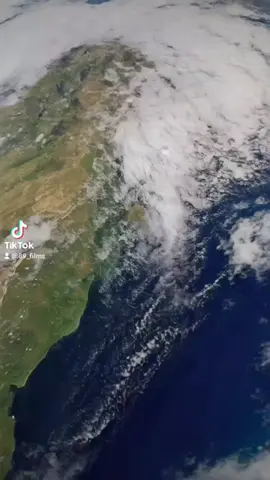 #fakewheelies⚠️ #donebyaprofessional⚠️ #viral_video #edit #@Mitchell ✝️ @Nzblake #fakesituation⚠️ #notreal⚠️  #tiktoktookitdownbefore☹️ 