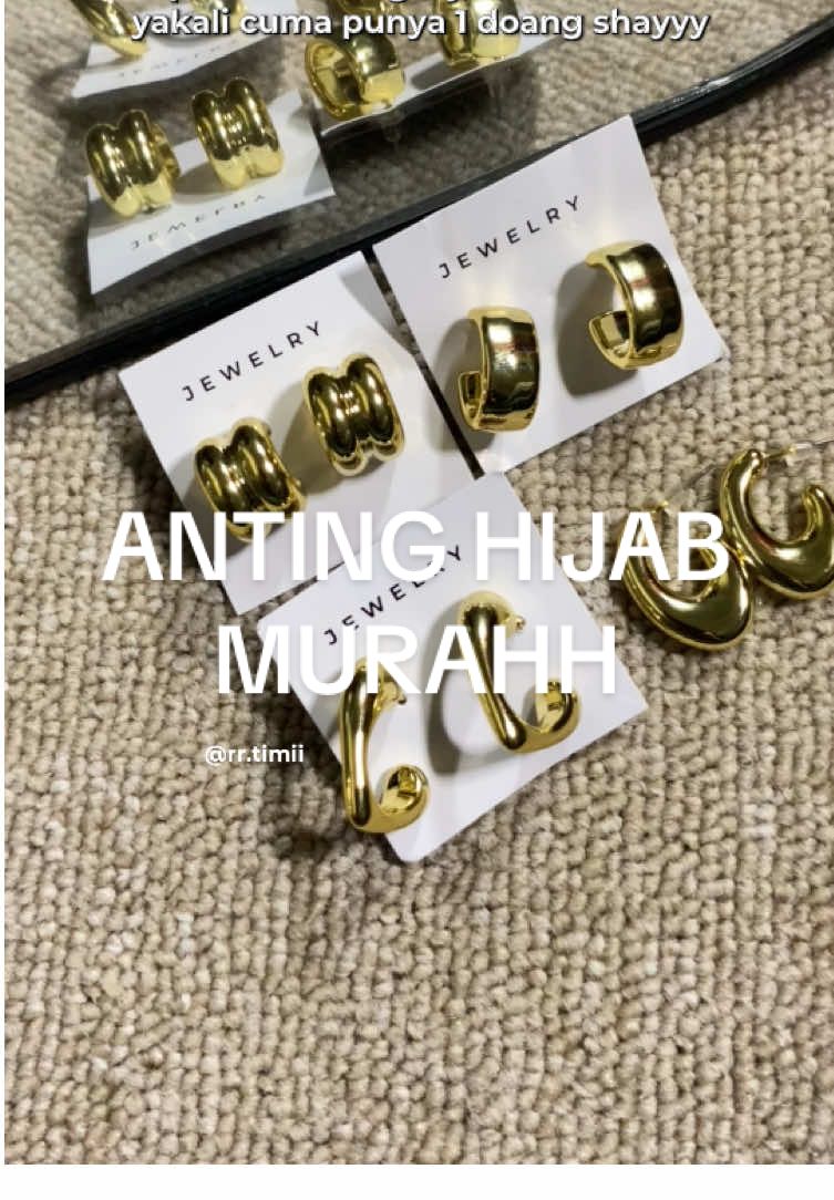 anting 10rb an cakep banget, aku sukanya minimalis tp tetep keliatan kalo pake anting 😙 cuss yg mau samaan, checkout sekarang! #anting #antinghijab #antingkekinian #antingwanita 