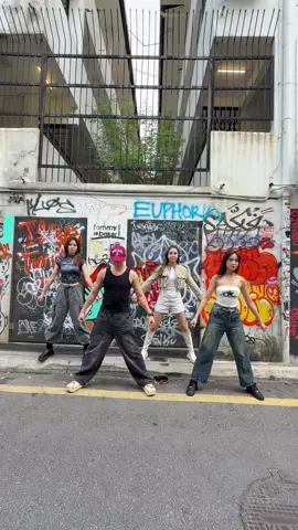 POV: My mental state after watching @blackpinkofficial’s new mv #Goyoung #fyp @Mango🐻 @Yuki Dance @🤍 Dr Lynette 🤍 @Caedon Yeong 