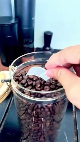 ព្រឹកមិនទាន់ទេ ចង់ផឹកកាហ្វេ #asmr #ice #late #coffeetiktok #portable #machine #homecafe 