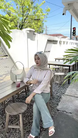 Cung yang uda punya👆🏻#OOTD #kemeja #kemejawispie 