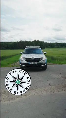 🚔🚨🤫  #caredit #carporn #policeoftiktok #policecar 