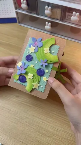 hope my little felt craft inspires you to make your own 🫐 #fyp #felt #DIY #craft #xuhuong