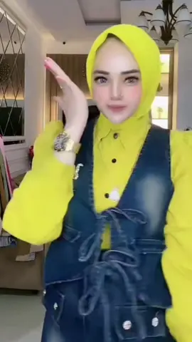 Beli lokal Power Shop Oneset Rok Jeans Mikayla Kekinian Trendy#oneset #onesetwanita #onesetwanitakekinian 