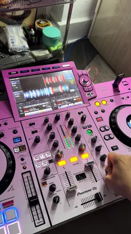 Mình có cho thuê bàn khu vực bình dương ae hủng hộ mình vs nha#xuhuong #djremix 