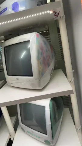 Yum. - Think Different. Credits to @The AAPL Collection for preserving these beautiful iMac G3s and making this video possible! #imacg3 #imac #apple #applecomputer #macos #mac #vintageapple #retroapple #googledesign #googleaesthetic #techtok #techtoktips #retrotech #oldtech #technostalgia #colorfultech #frutigeraero #frutigeraesthetics #frutigermetro #frutiger #aero #retroapple #vintagecomputer #frutigeraeroaesthetic #frutigeraerocore #applecollection #frutigeraerodesign #frutigervibes #frutigeraerotech #neoaeoro #frutigery2k #y2k 