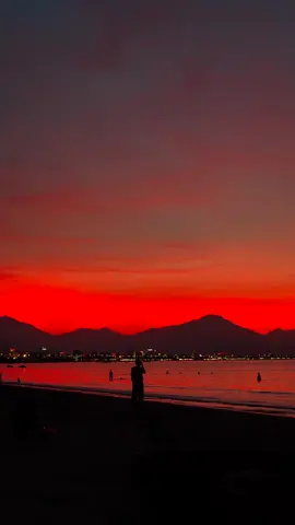 Lâu lắm rồi hoàng hôn Đà Nẵng mới nao lòng đến vậy #sunset #opacarophile #danang #vutrumauxanh #thanhphomauxanh 