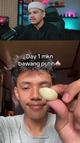 1 tahun transparan keknya🗿#reactmeme #fyp 