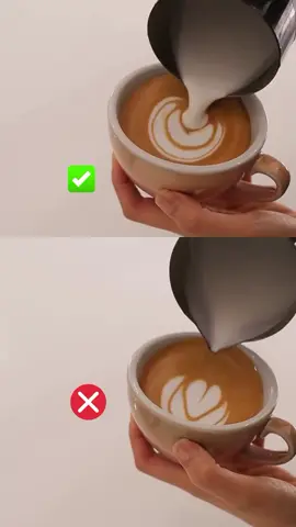 Latte Art - Chỉ khác nhau một chút thôi mà 2 hình vẽ hoàn toàn khác biệt   #caphe #latteart #latte #xuhuong #trending 