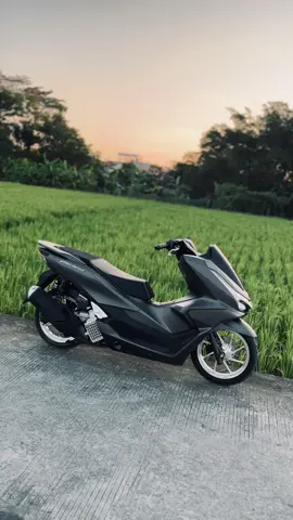 nyore st#pcx160 #pcx160ล้อ17แต่งสวย #pcx2025 #pcxmodifikasi #pcxindonesia 