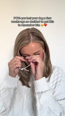 POV: you lost your dog a few weeks ago so decided to get this to remember him 🥹❤️ #allurejewellery #personalisedjewellery #photobracelet #petjewellery 