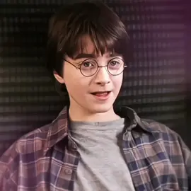 เสียงพี่ก่อนสามสิบ ⠀⠀⠀⠀⠀⠀⠀⠀⠀⠀⠀⠀⠀⠀⠀⠀⠀⠀⠀⠀⠀⠀⠀⠀⠀⠀⠀⠀⠀⠀⠀⠀⠀⠀⠀⠀⠀⠀⠀⠀⠀⠀⠀⠀⠀⠀⠀⠀ #harrypotter #potterhead #ron #ronweasley #weasley #harrypotteredit #harry #edit 