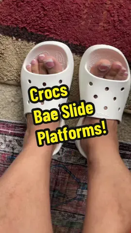 @Crocs #crocs #crocsbaeslideplatformsandals #crocsbaeslides #platformsandals #sandalsforsummer #Summer #summervibes #vacationshoes #sandals #vacation #beachsandals 