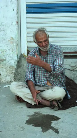 الحجي موجود بشوارع بغداد ، بلا بيت بلا أهل بلا احباب بلا معين ، حبيت اوفرله شغل بسيط ،