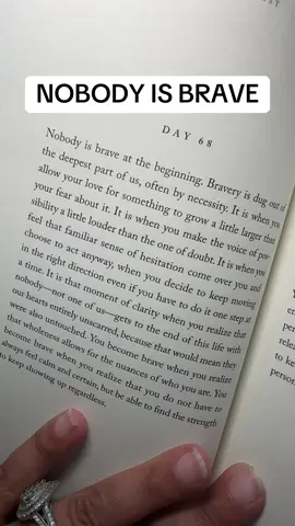 The Pivot Year by Brianna Wiest 🔥  #tiktokshopsummerturnup #dealsforyoudays #tiktokshopnewarrivals #thepivotyear #selfhelpbooks #bookrecommendation #bookreviews #selfhelpbook #motivationalbooks 