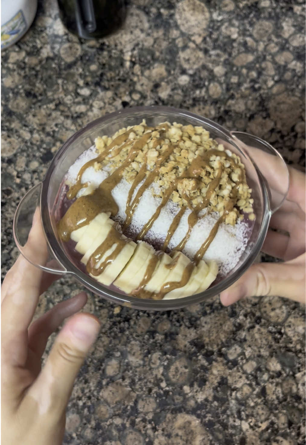 Que alguien me lleve a comer un bowl XXL porfavor #açai #healthyrecipes #FoodTok #fyp #parati 