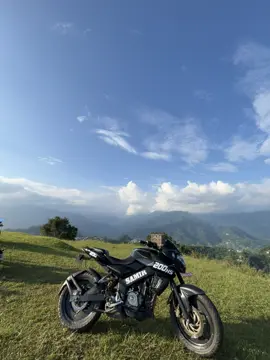 Black lover🥷🏴‍☠️#bikers_area #nshood #ns200 #goviral #viralvideo 