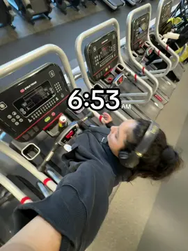 When you wake up early to go to the gym 👌🏽 haha.              #gymmotivation #GymTok #Fitness 