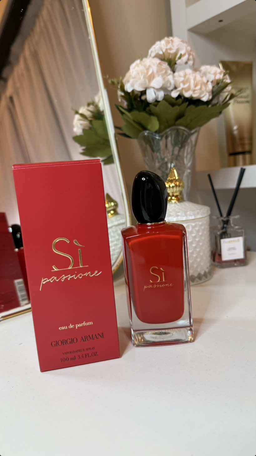 Sí passione ❤️🔥 #armani #giorgioarmani #parfum 