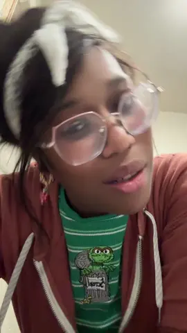 Oscar the grouch in real time 