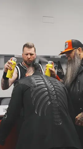 𝙆𝙄𝙇𝙇 𝙈𝙀 𝙁𝘼𝙎𝙏 // JULY 25 New album ALIENATION out August 22nd 🔥👤 🎥 @francescaludikar #threedaysgrace #killmefast #alienation #newmusic #songofthesummer #tease #teaser #rock #alternative #bts #backstage #fyp 