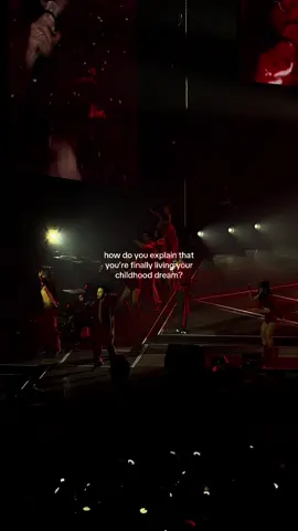 Time flies and we all grew up. Thank you for choosing to be GDRAGON again and healing my inner child 😭 #fyp #kpop #kpopconcert #übermensch #gdragon #gdragon_übermensch #kwonjiyong #übermenschconcert