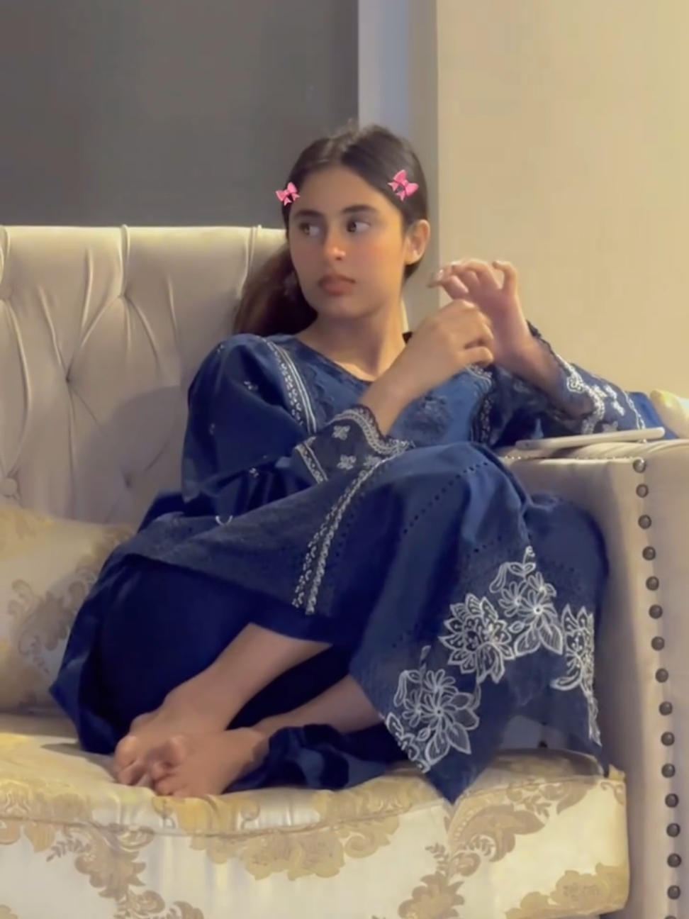 I'm just a girl 🎀 @rane  #urfavrane #urfa #Trending #Girls #pakigirl #cutegirl #Desigirl #Cute #Cuteness #adorable #pakistani #Hot #Hotness #pakistanigirls #pakigirls  #tiktokpakistan #Tiktoker #Pakistanigirl #musically #foryou #foryoupage #fyp #viral #viralvideo #viralreel 