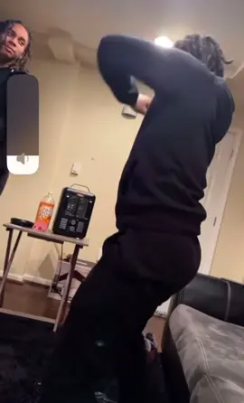 Q50&liljeff dancing#fyp #fypage #fypシ゚ #fypシ゚viral #bloodhoundliljeff #bloodhoundq50 