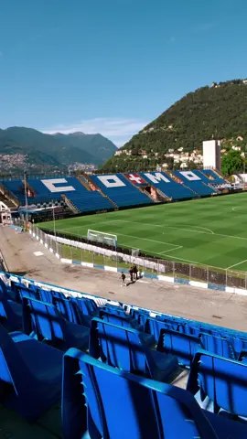 📍𝐒𝐭𝐚𝐝𝐢𝐨 𝐂𝐨𝐦𝐮𝐧𝐚𝐥𝐞 𝐆. 𝐒𝐢𝐧𝐢𝐠𝐚𝐠𝐥𝐢𝐚 🇮🇹🤩 Como - LOSC ⏳ #C#COMOLOSCfootball #Italie #sport #footballtiktok #losc #como 