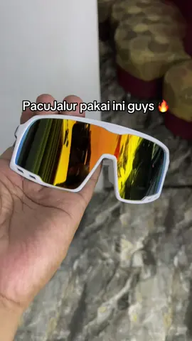 Kacamata olahraga #kacamatahitam #kacamataolahraga #pacujalur #ryp 