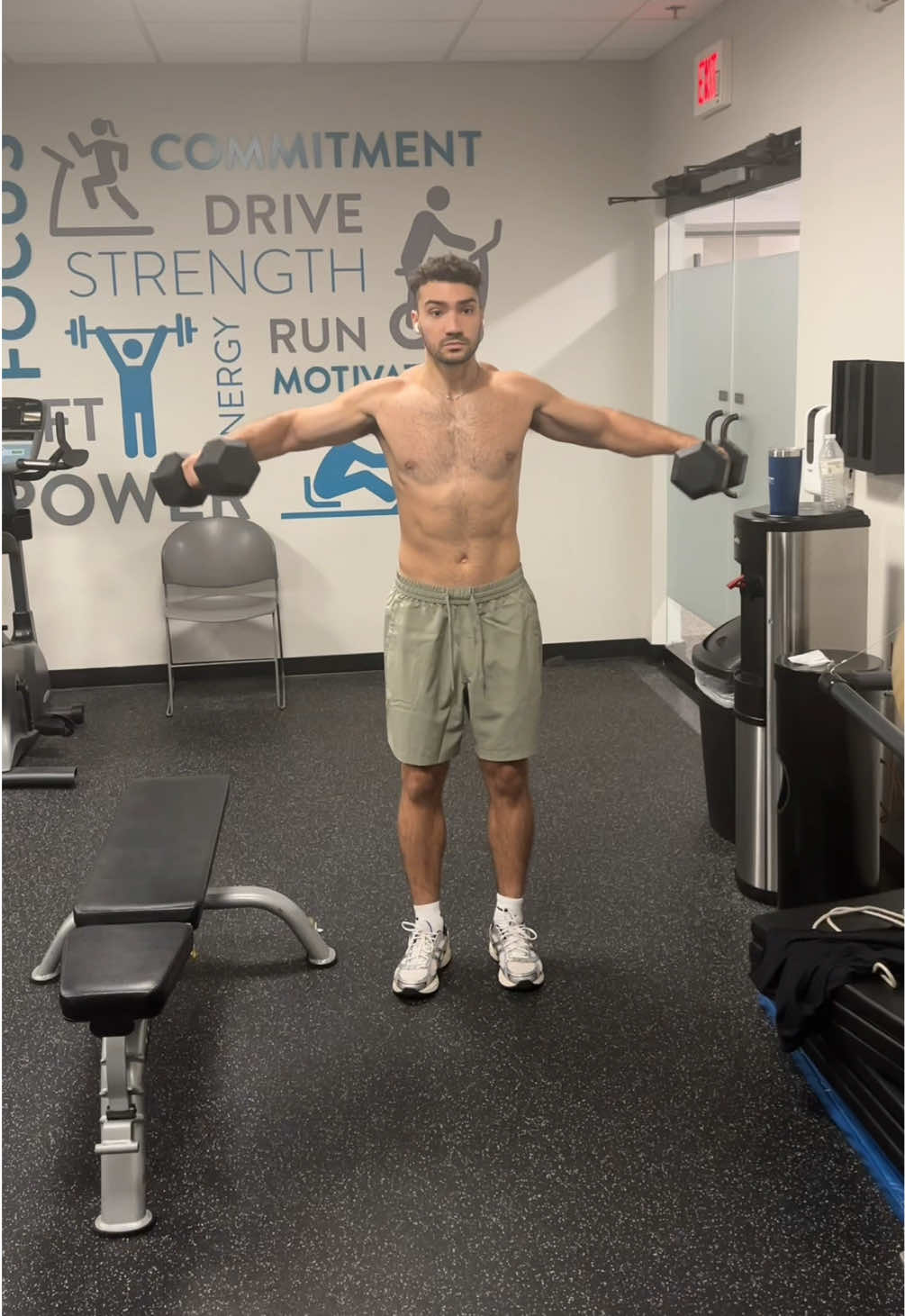 Calmmm Friday mornin back in Jersey 👊🏽 #morningroutine #workout #workoutroutine #gym #fyp 