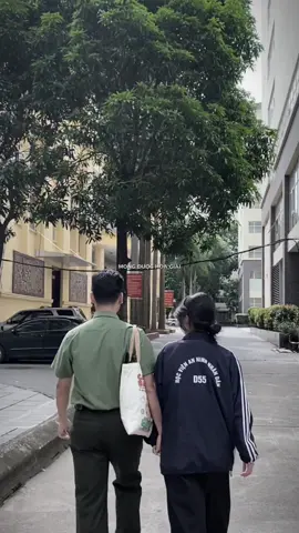 Chiếc video lên sóng muộn ><    