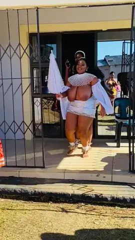 In Yabantu and Zulu Culture, women do not contribute any sexual meaning to their naked breasts. Women in different stages of their lives wear different beaded outfits. The older they get and as they are married, the more they cover their bodies. Different colors and beads are used to express feelings and communicate messages regarding their gender and marital status.  Each ceremony in Zulu culture has its own dress code. Zulu dress South African village culture traditional video religion dance women's special girl femininity lifestyle virgin  #zuluculture #trending #tribes #african #traditional #cultural #viral #dance #Music #traditionalwear #traditionaldance #southafrica #zuludance #culture #sama28 #zulutiktok #satiktok🇿🇦 #fyp #yabantu #yabantugoddess 