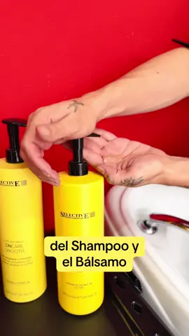 🥥🥑👩🏻 ¡El kit perfecto para tu rutina capilar, suaviza, disciplina ideal para cabellos lisos y largos! Devuelve fuerza y ​​resistencia a las fibras extralargas y rebeldes, que carecen de brillo e hidratación. Sin SLES y SLS.  💛💛 🫧Champú SMOOTH Champú especialmente indicado para cabellos largos y rebeldes. Limpia suavemente favoreciendo la disciplina del cabello. Controla el encrespamiento y deja el cabello brillante y manejable. 🫧Bálsamo SMOOTH: Acondicionador especialmente indicado para cabellos largos y rebeldes. Controla el encrespamiento y deja el cabello brillante y manejable. #selectiveprofessional #selectiveprofessionalmexico #oncare #oncaresuper #hair #cuidadodelcabello #haircare #champucabelloliso #cabelloliso #cabellolargo #cabellosuave #acondicionadorcabelloliso #balsamo