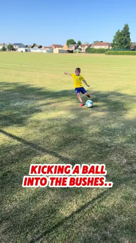 When kicking the ball into the bushes turns positive… 🤣😭 #football #footballtiktok #trendingvideos #viralvideos #fyp #fyppp 